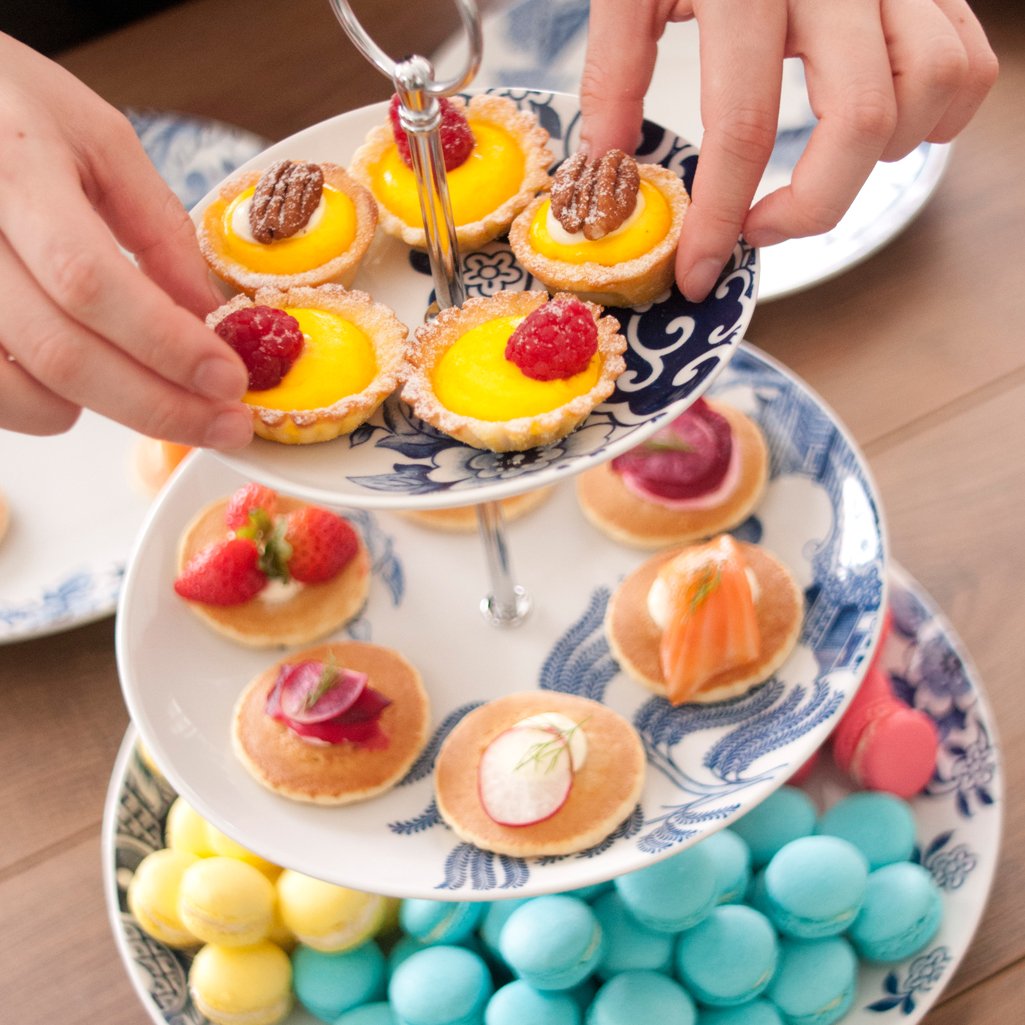 WILLOW LOVE STORY 3-Tier Cake Stand (blue)