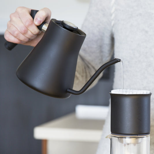 Tetera Stagg Pour-Over - Matte Black